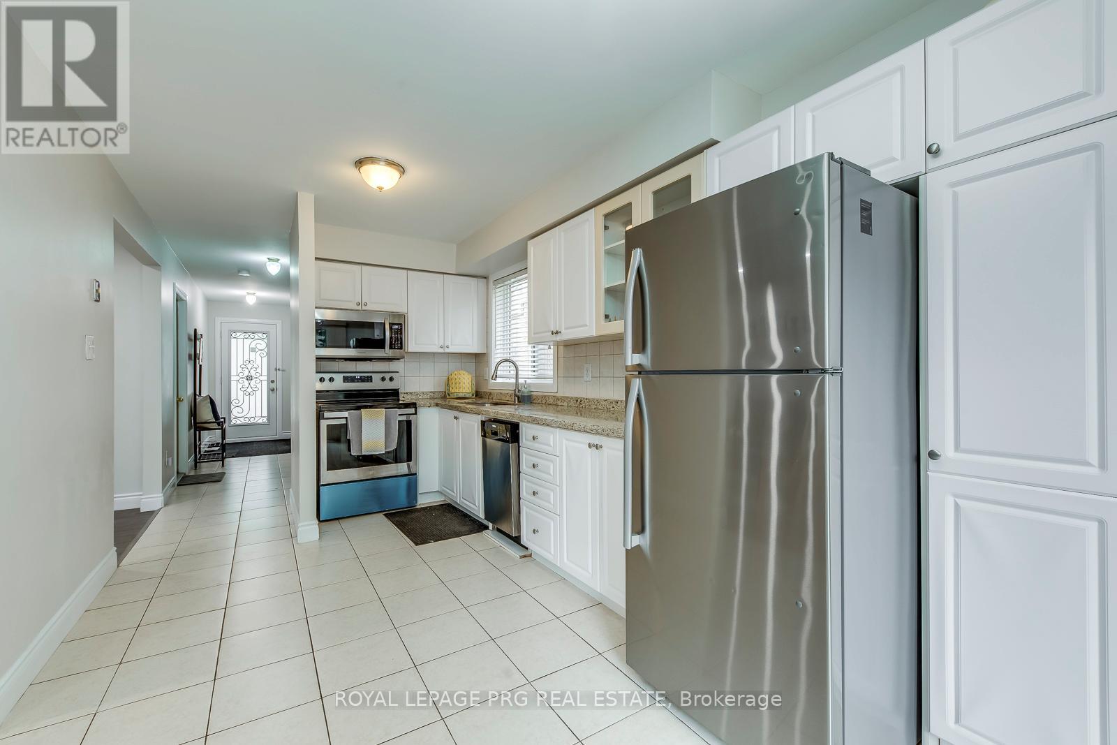 17 New Port Way Property Photo 11