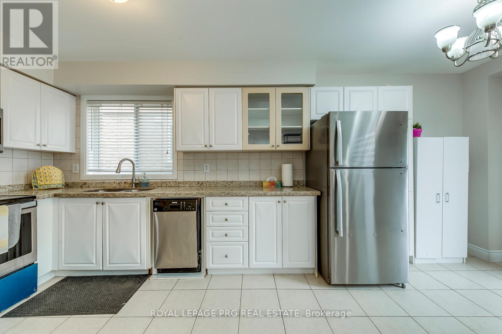 17 New Port Way Property Photo 13