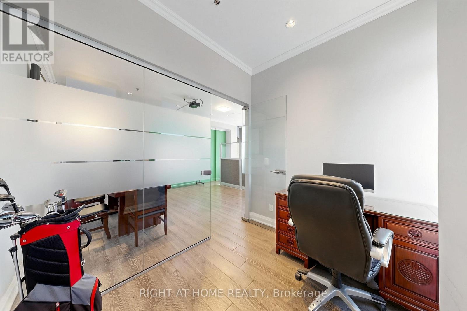 306 - 10376 Yonge Street N Property Photo 21