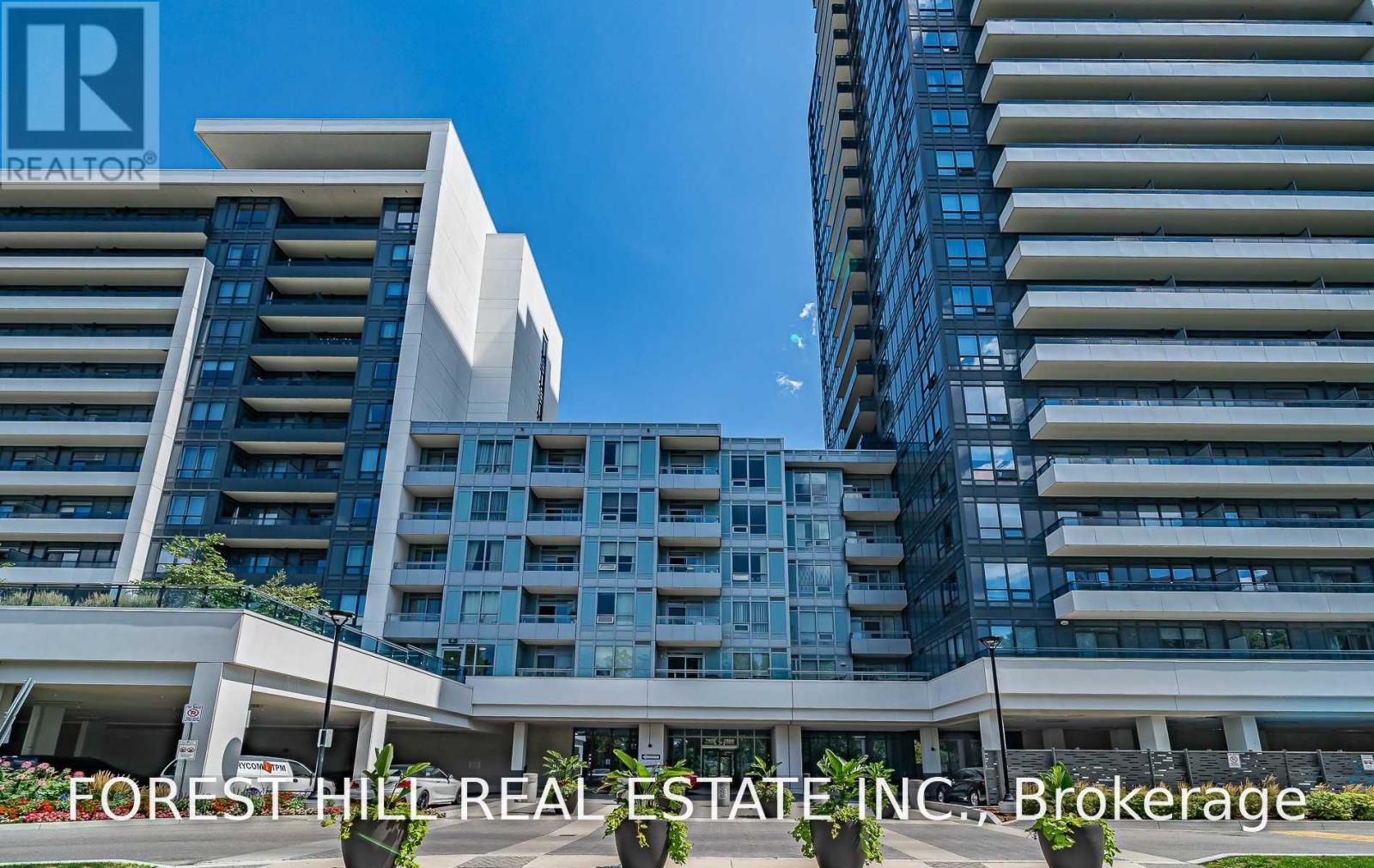 611 - 7890 Bathurst Street Property Photo 5