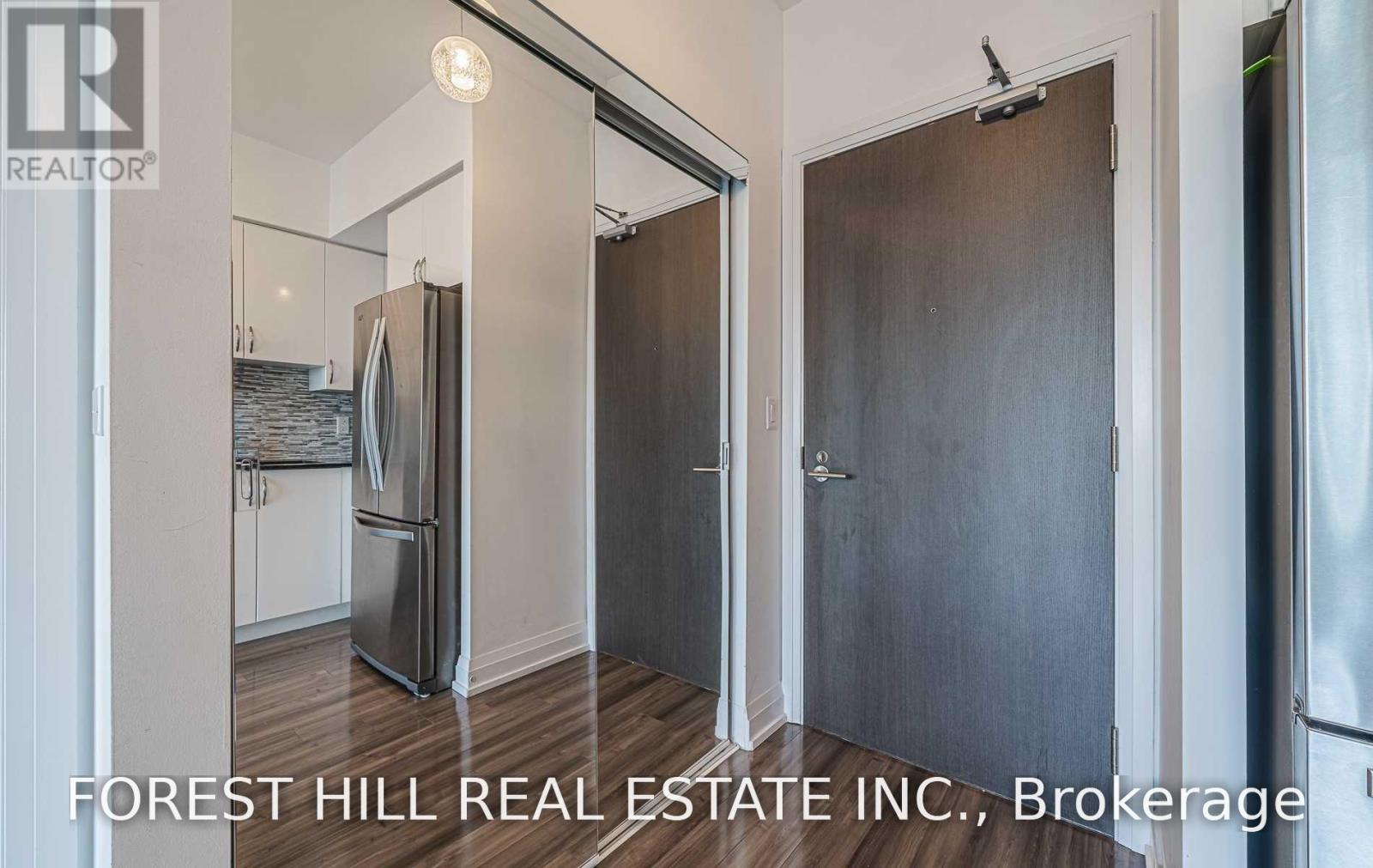 611 - 7890 Bathurst Street Property Photo 10