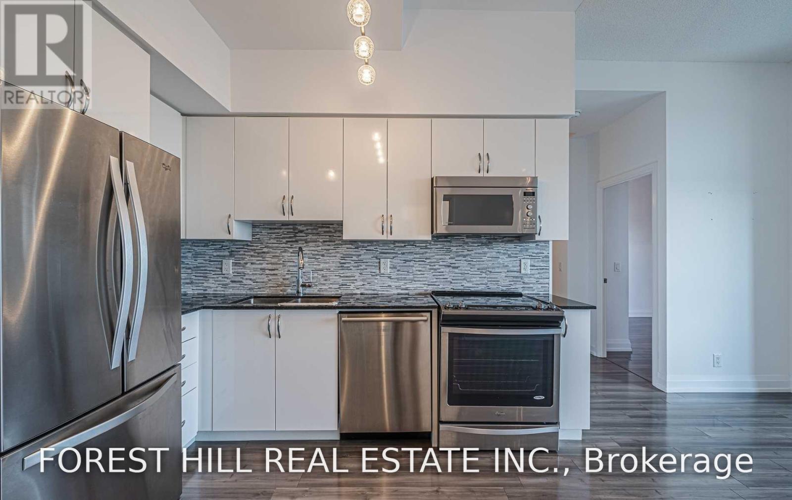 611 - 7890 Bathurst Street Property Photo 13