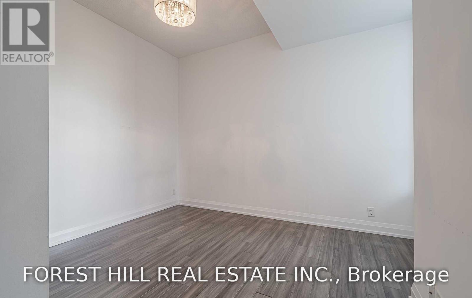 611 - 7890 Bathurst Street Property Photo 27