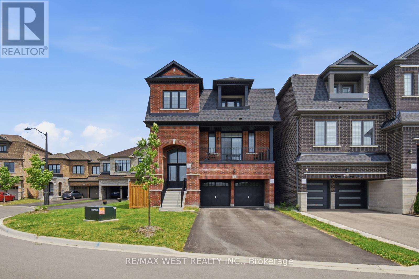 16 Great Railway Court Property Photo 1