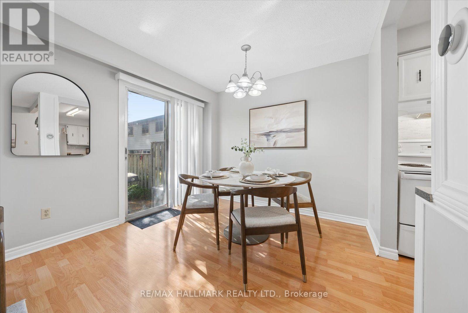 69 - 39 Camelot Way Property Photo 9