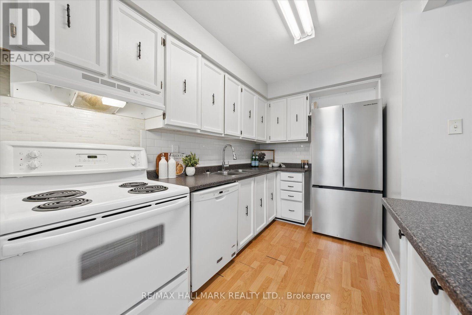 69 - 39 Camelot Way Property Photo 15