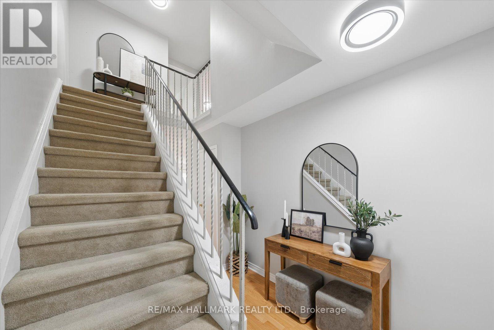 69 - 39 Camelot Way Property Photo 18