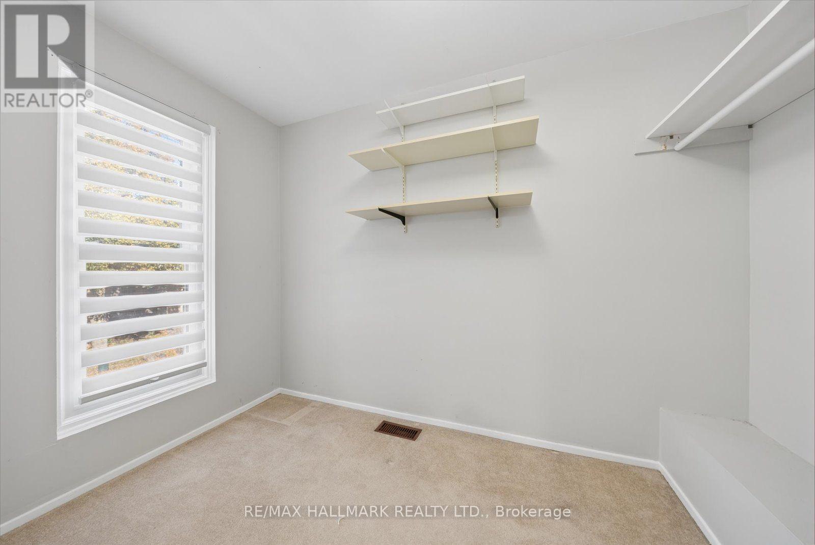 69 - 39 Camelot Way Property Photo 23