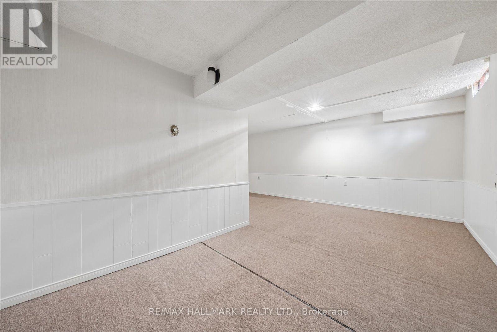 69 - 39 Camelot Way Property Photo 32