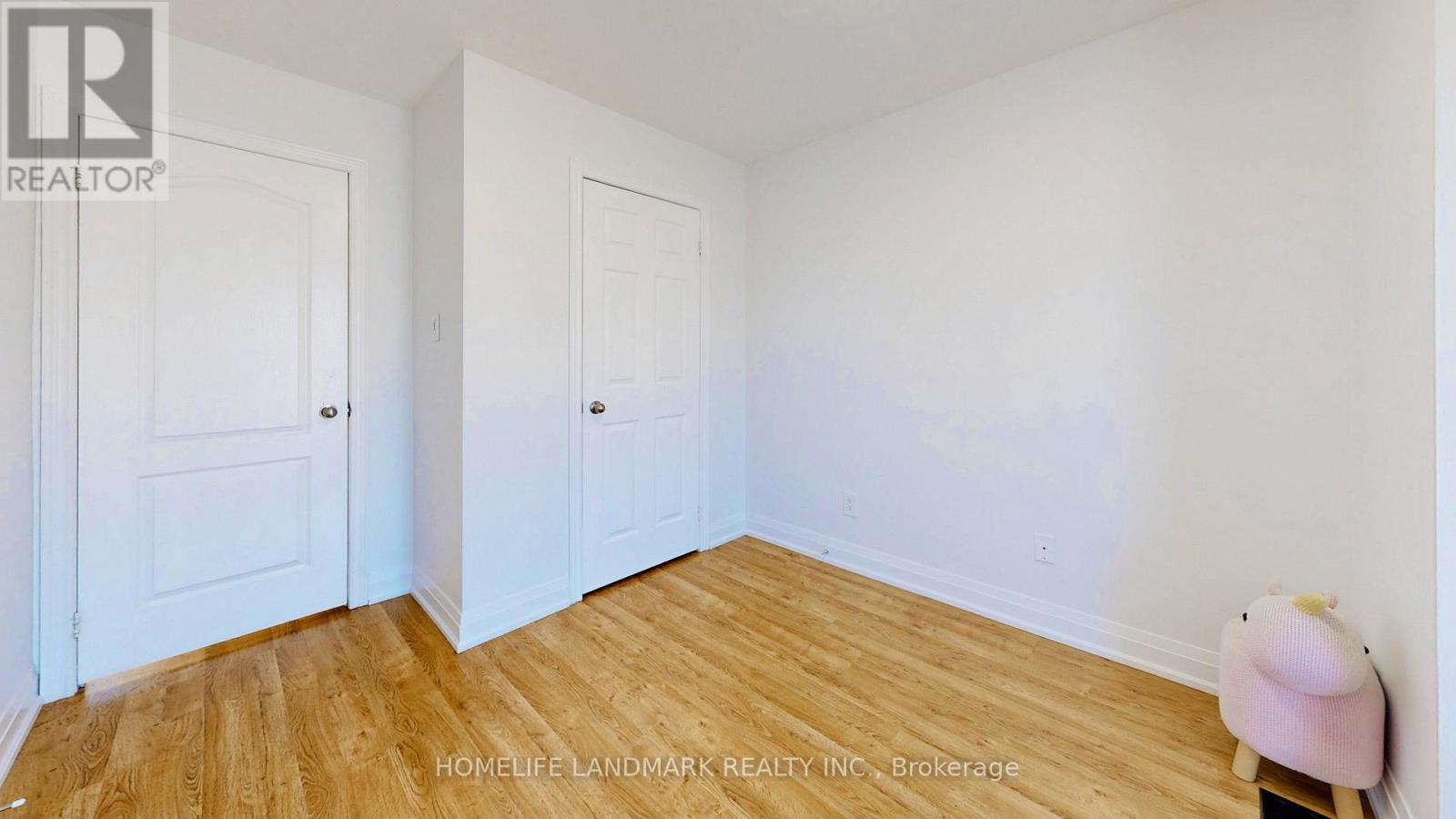 32 Arco Circle Property Photo 20