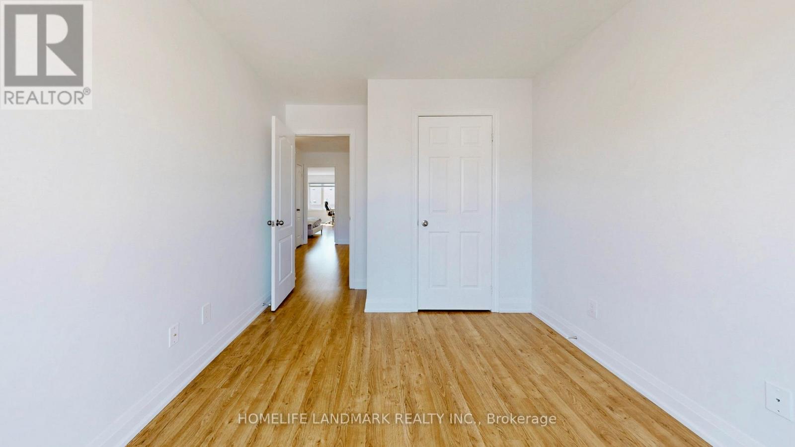 32 Arco Circle Property Photo 21