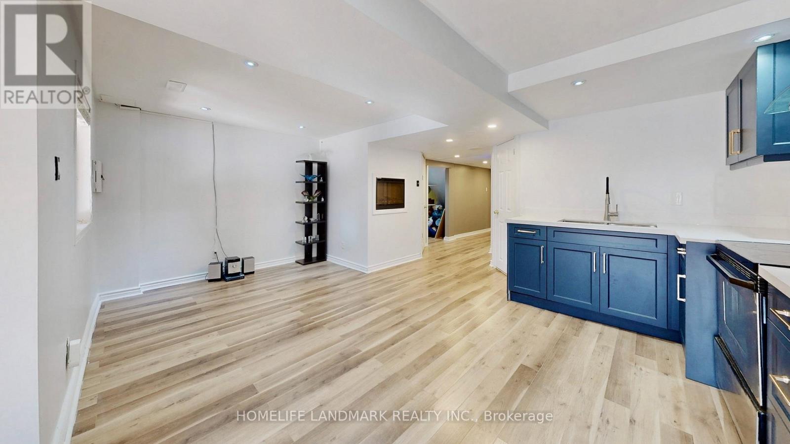 32 Arco Circle Property Photo 26