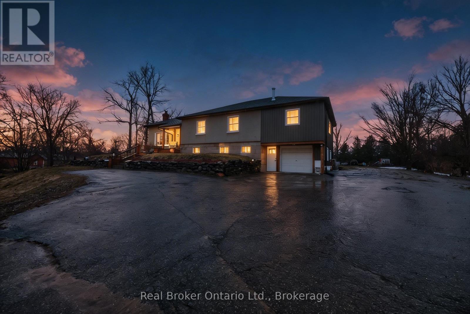 1720 Durham Road W Property Photo 1