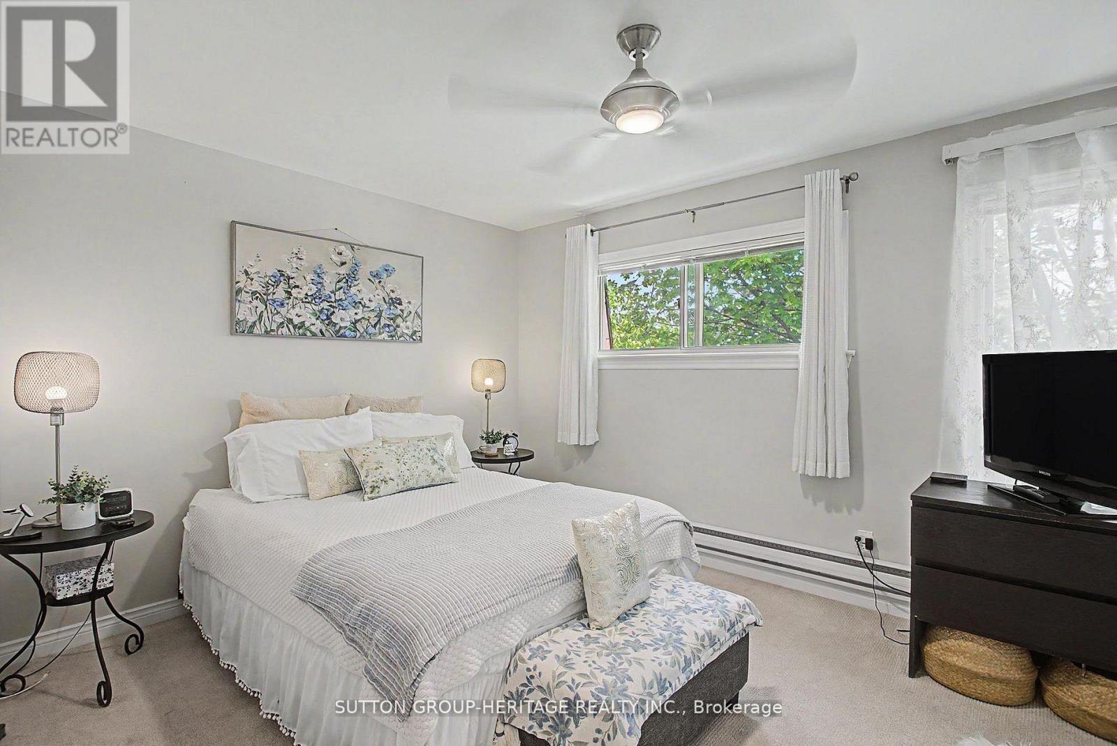 124 Wales Avenue Property Photo 8