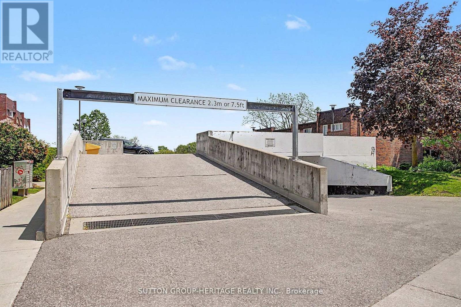 124 Wales Avenue Property Photo 22