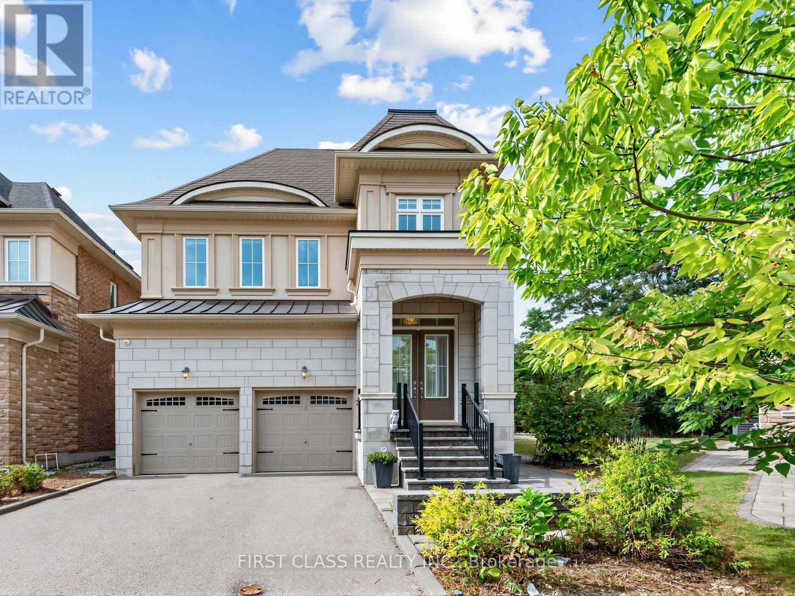 16 Macdonald Court Property Photo 1
