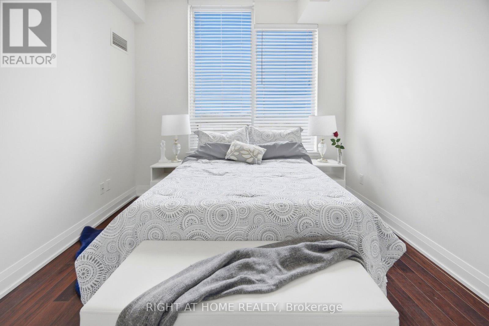 612 - 85 North Park Road Property Photo 21