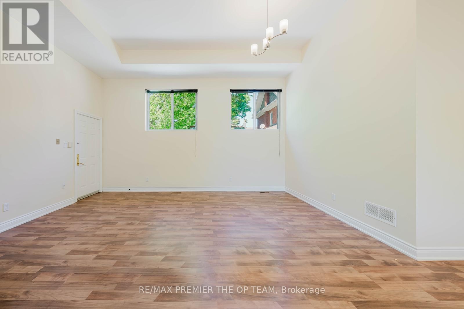7930 Kipling Avenue Property Photo 8
