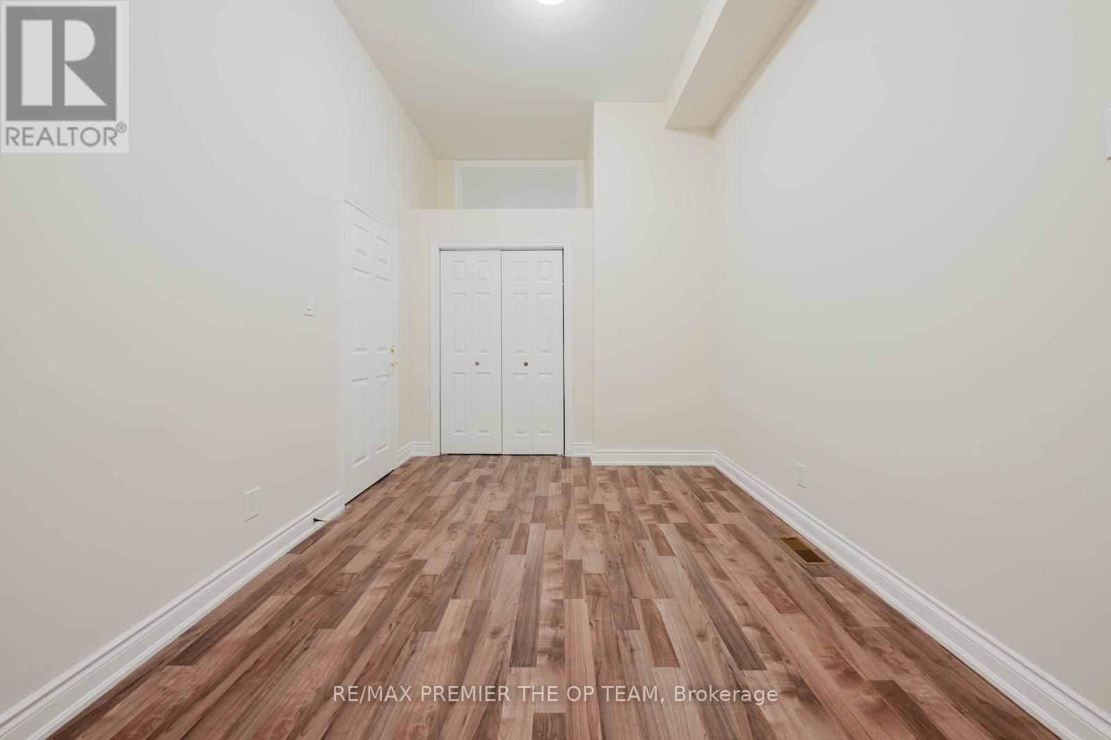 7930 Kipling Avenue Property Photo 12