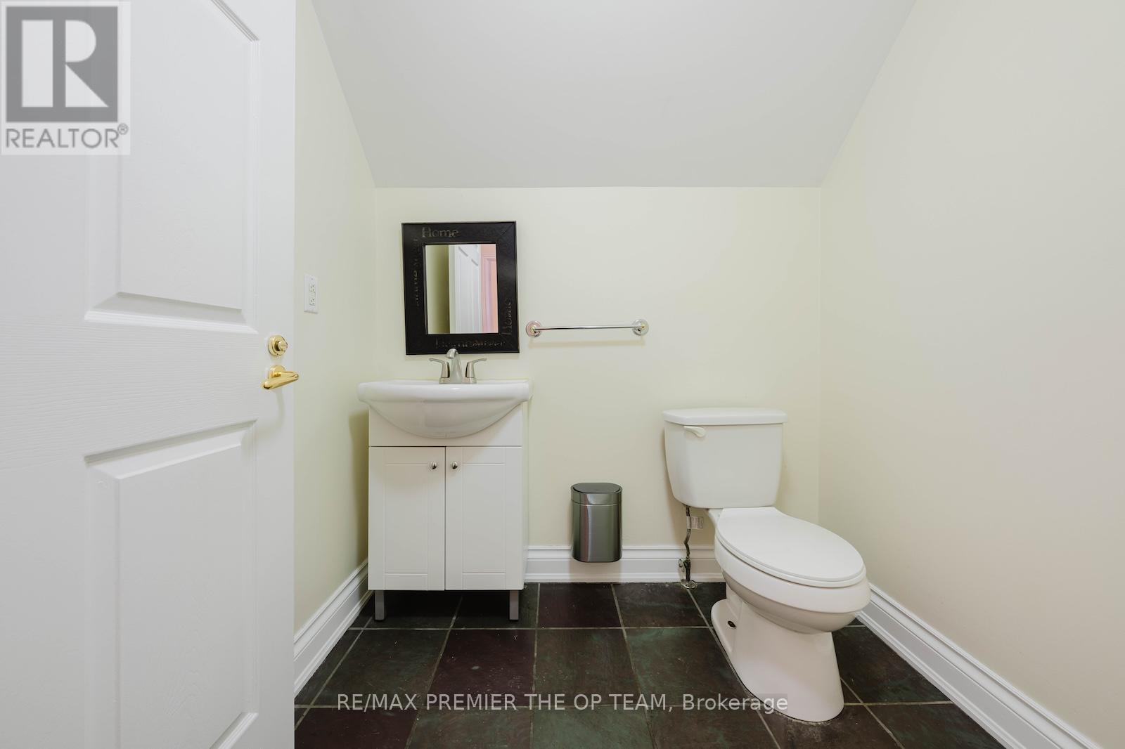 7930 Kipling Avenue Property Photo 13