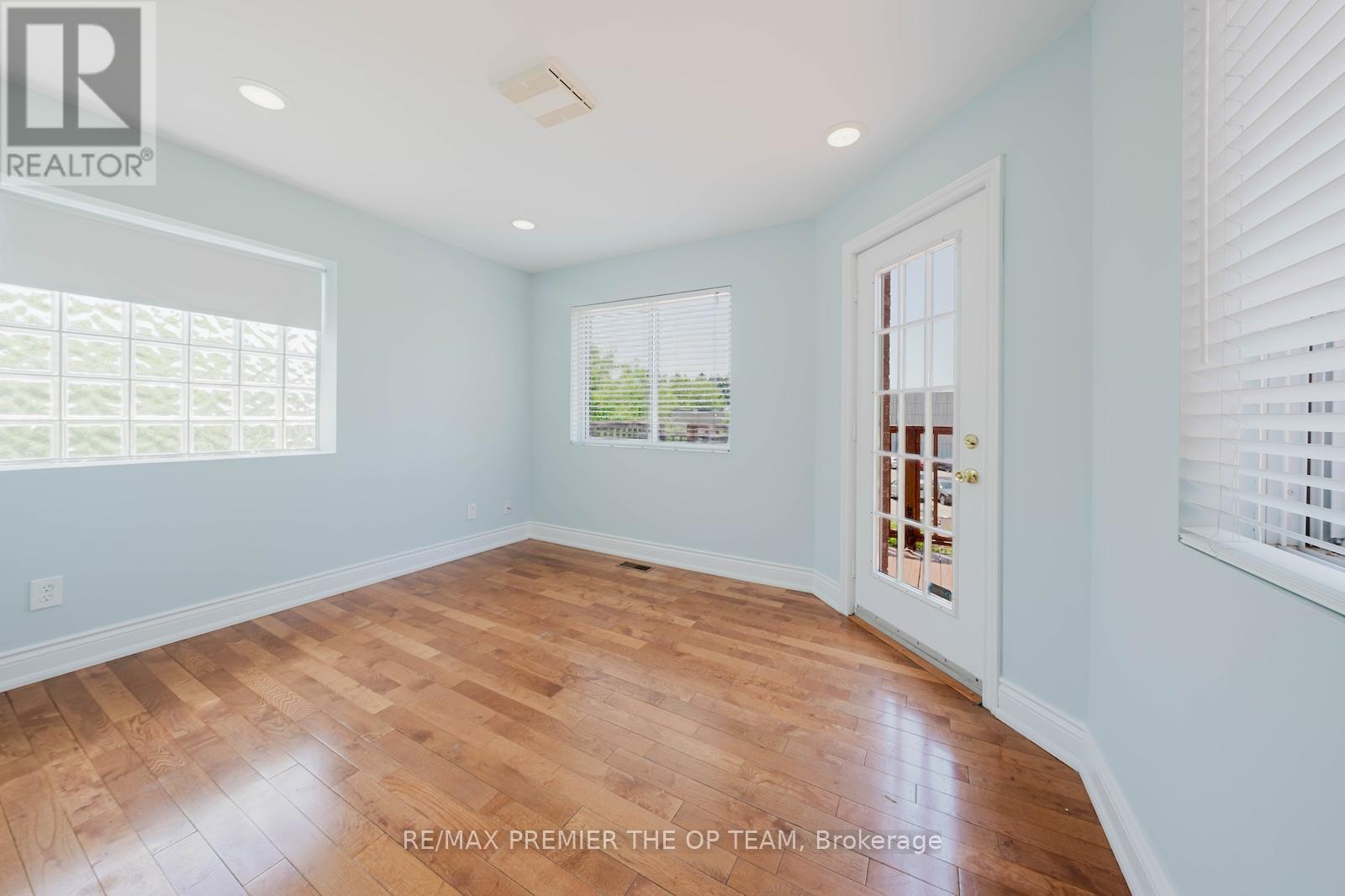 7930 Kipling Avenue Property Photo 24