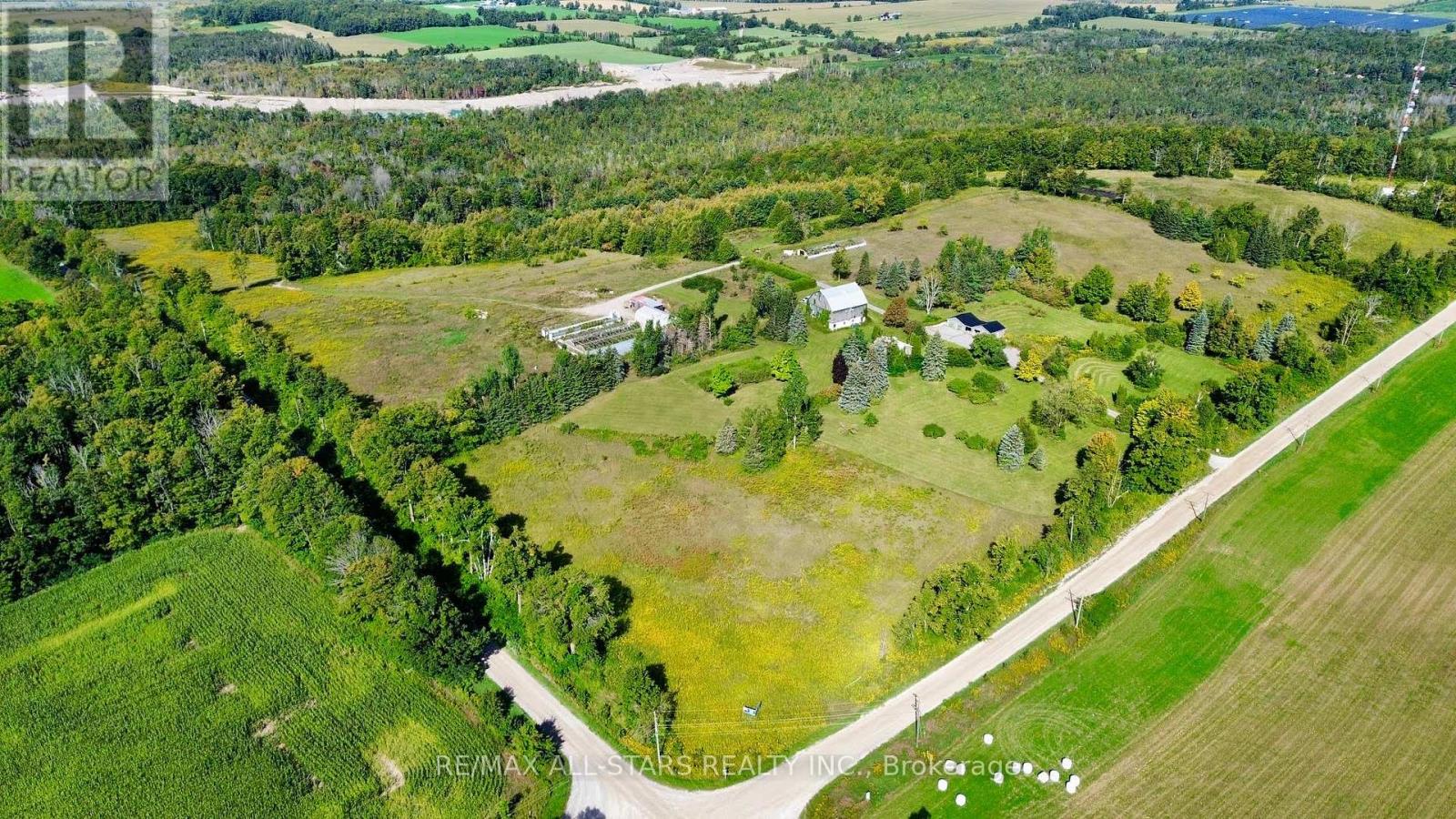 14200 Sideroad 18 Property Photo 30