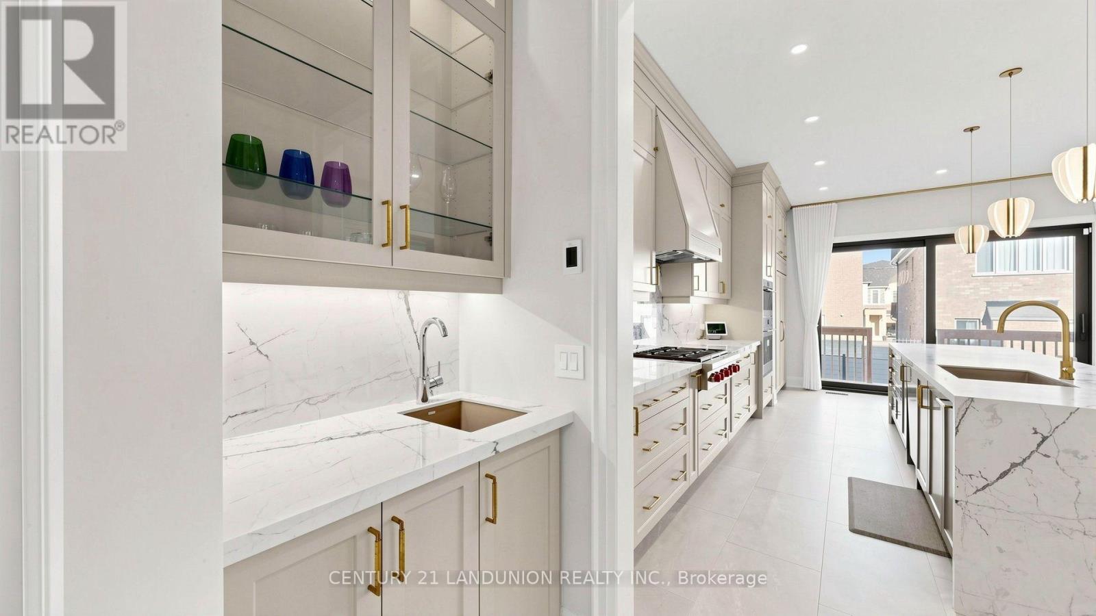 51 Meteorite Street Property Photo 9