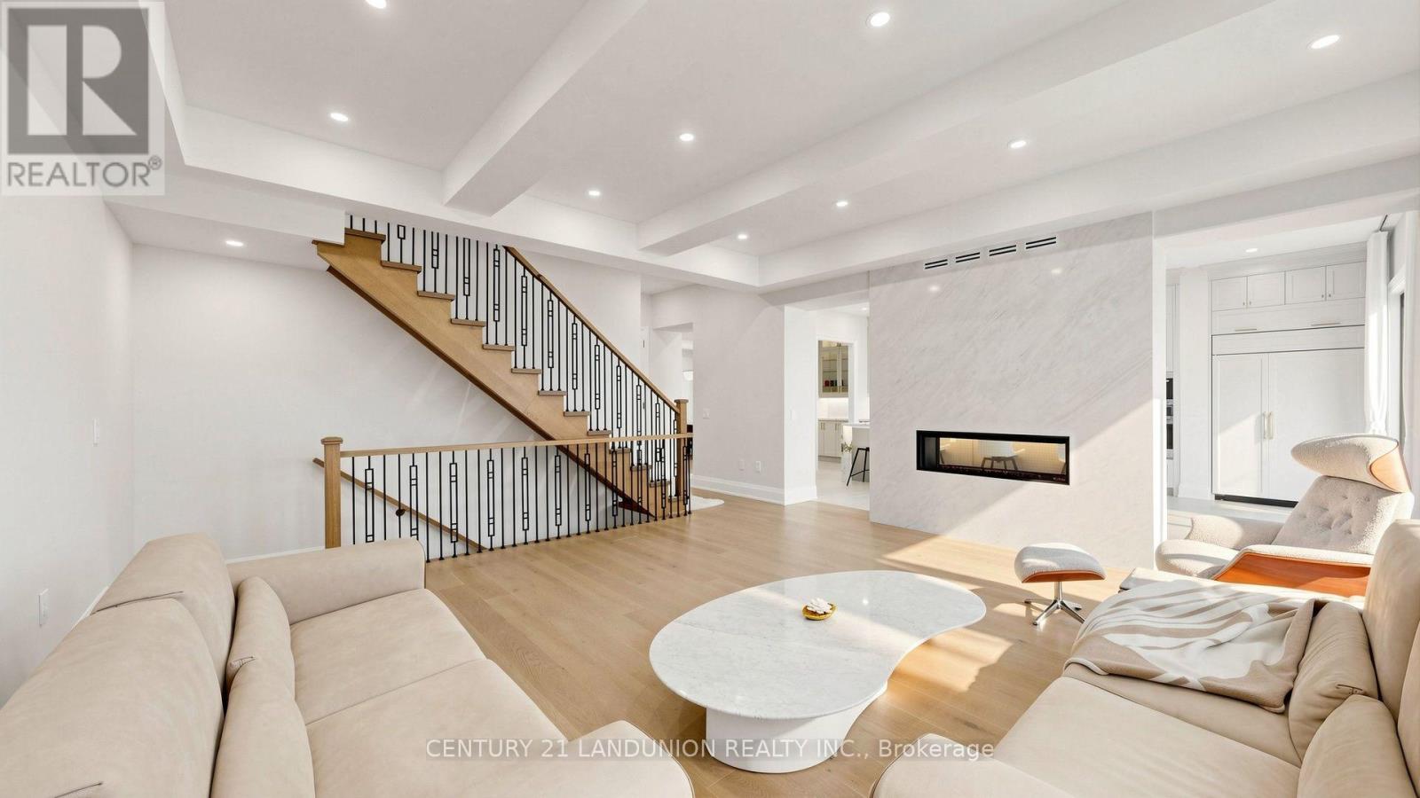 51 Meteorite Street Property Photo 11