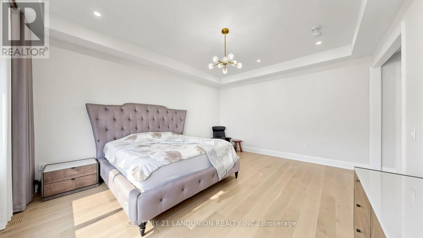 51 Meteorite Street Property Photo 18