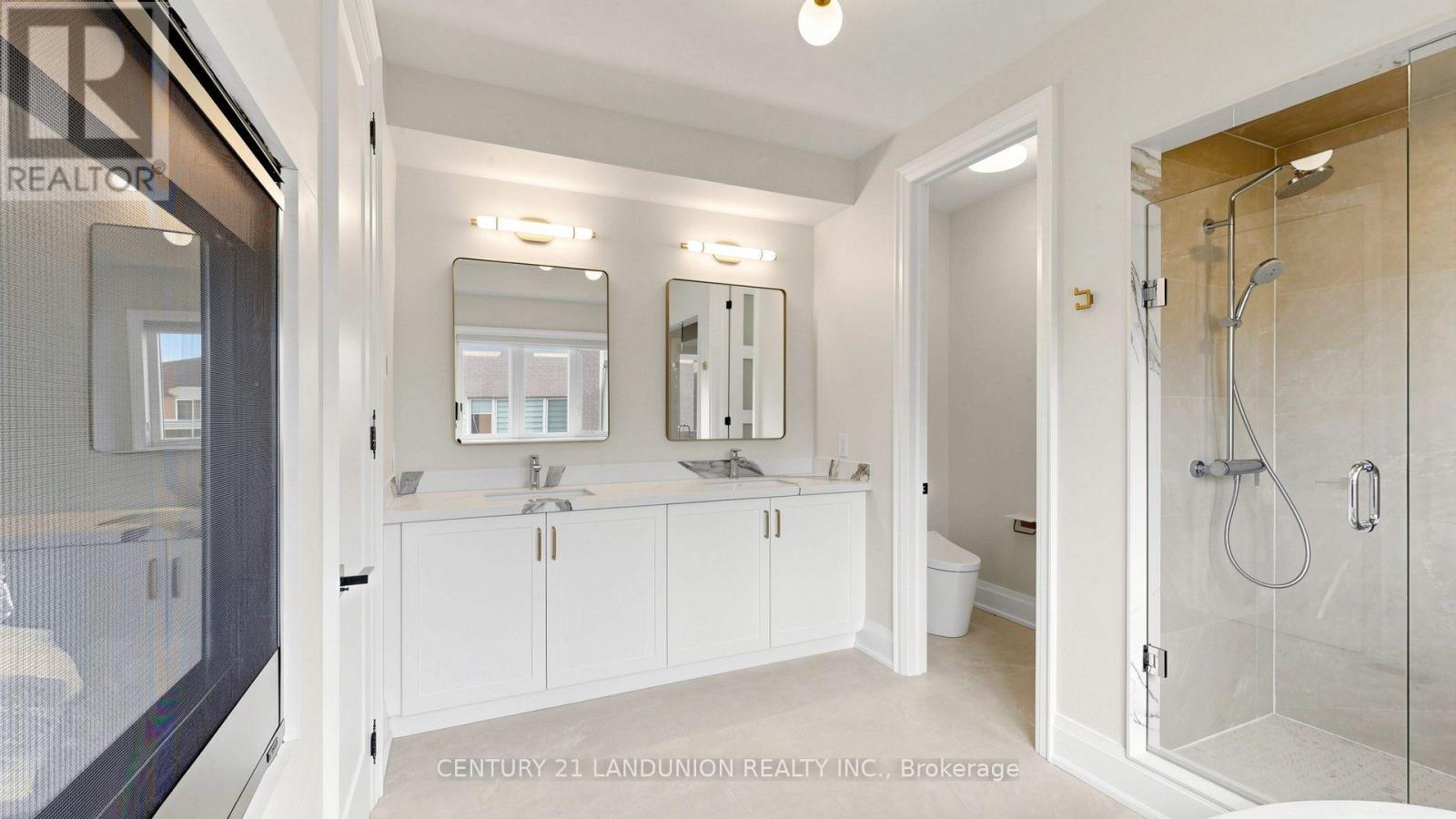 51 Meteorite Street Property Photo 21