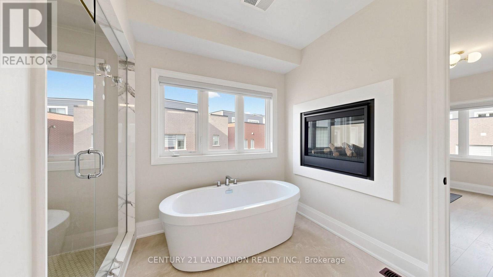 51 Meteorite Street Property Photo 23
