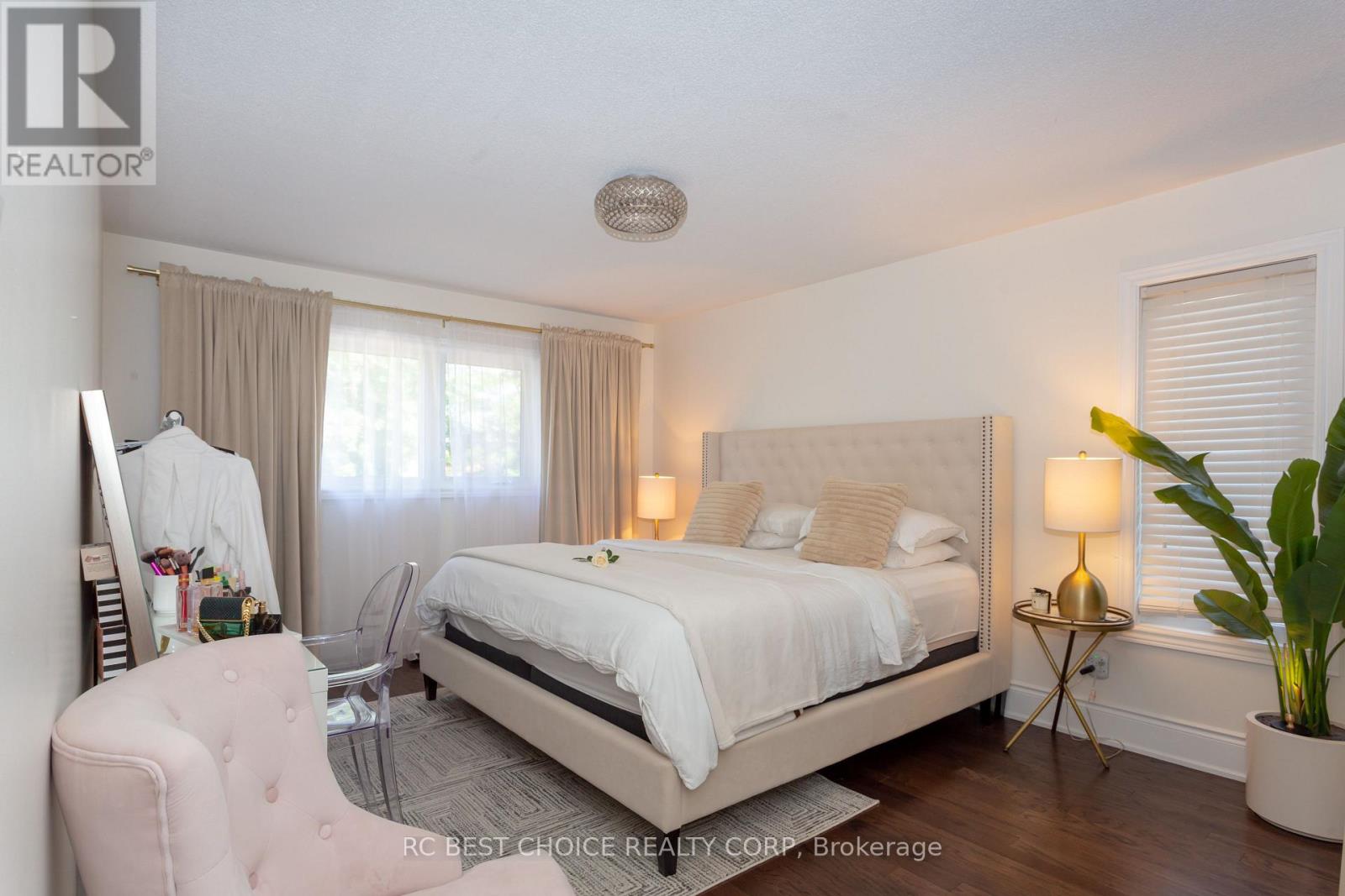 68 Carron Avenue Property Photo 13