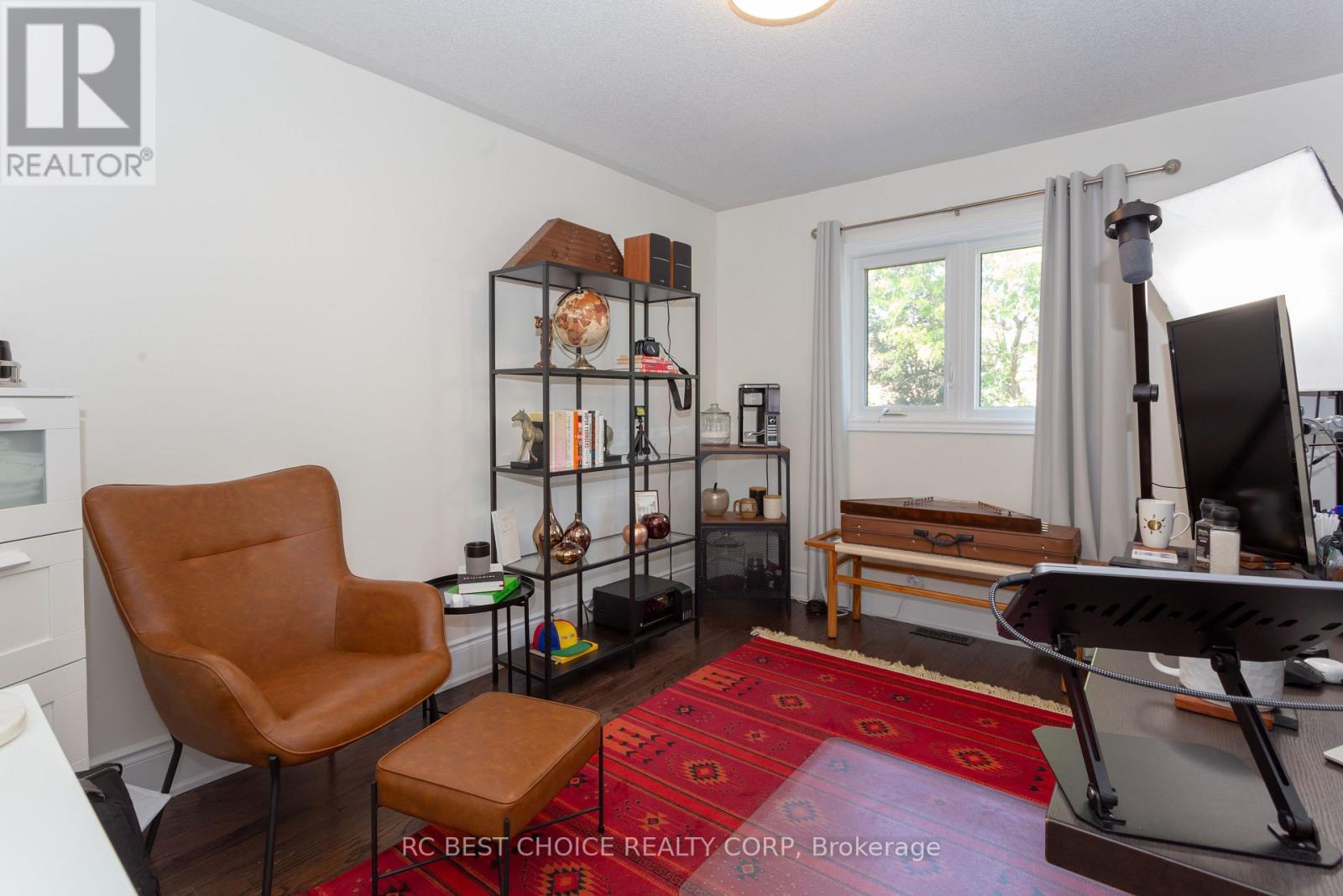 68 Carron Avenue Property Photo 15