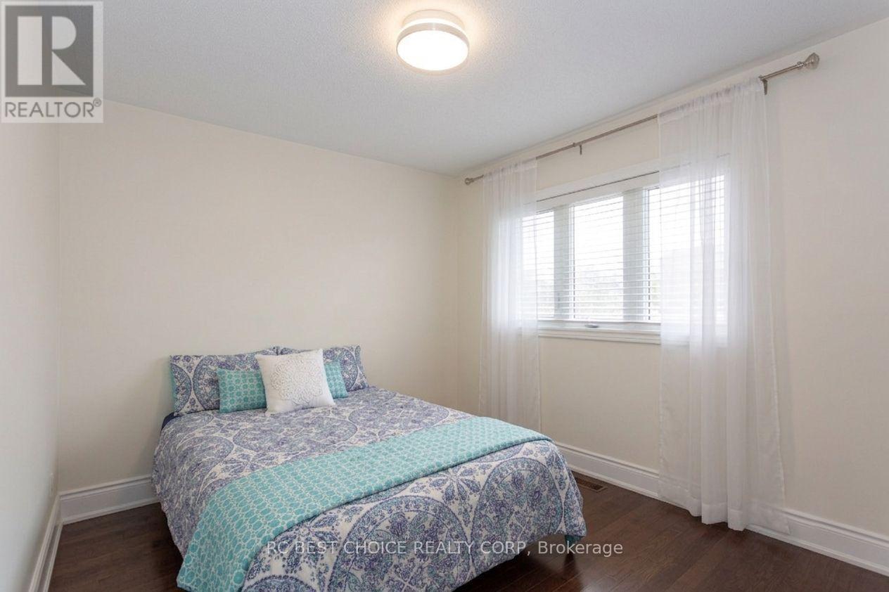 68 Carron Avenue Property Photo 16
