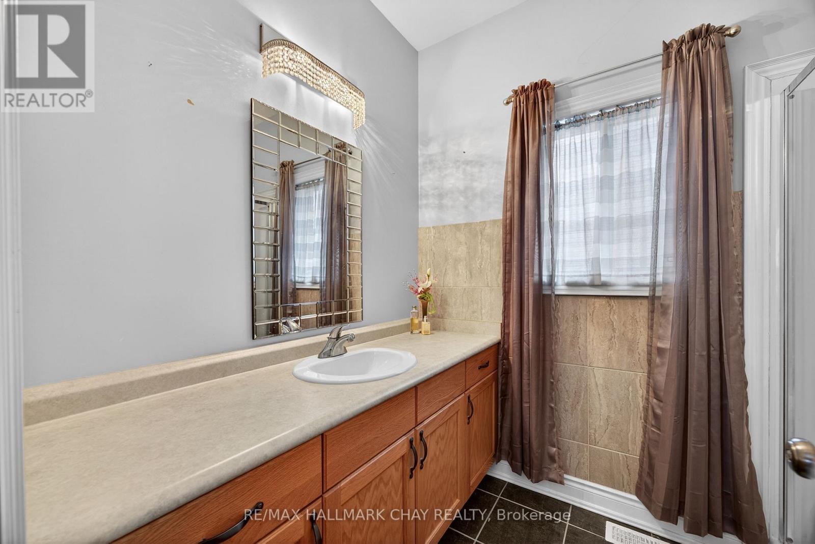 60 Brownley Lane Property Photo 24