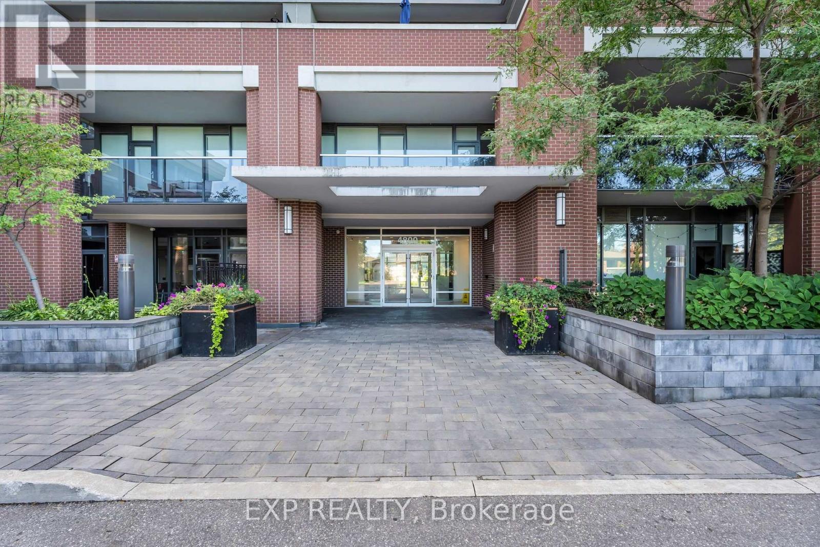 421 - 4800 Highway 7 Property Photo 6