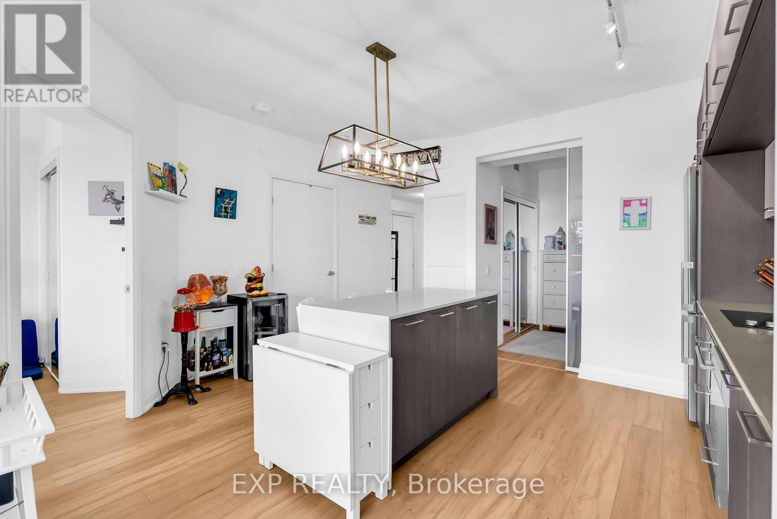 421 - 4800 Highway 7 Property Photo 16