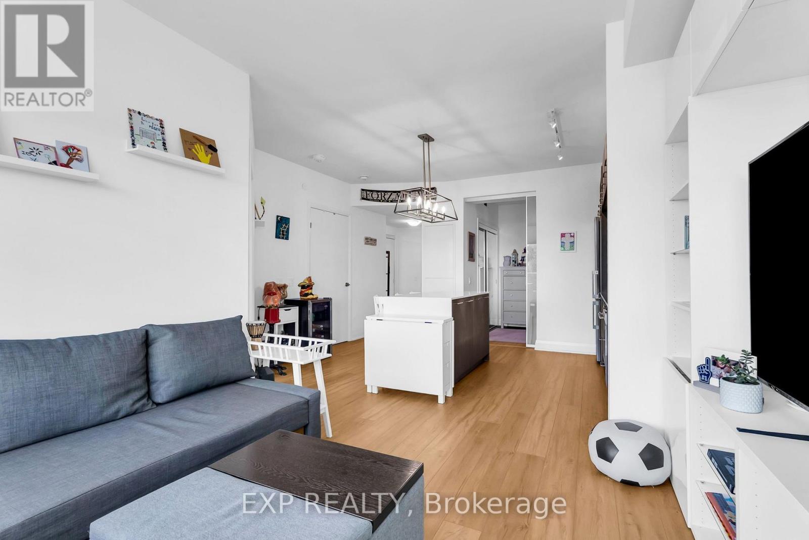 421 - 4800 Highway 7 Property Photo 21