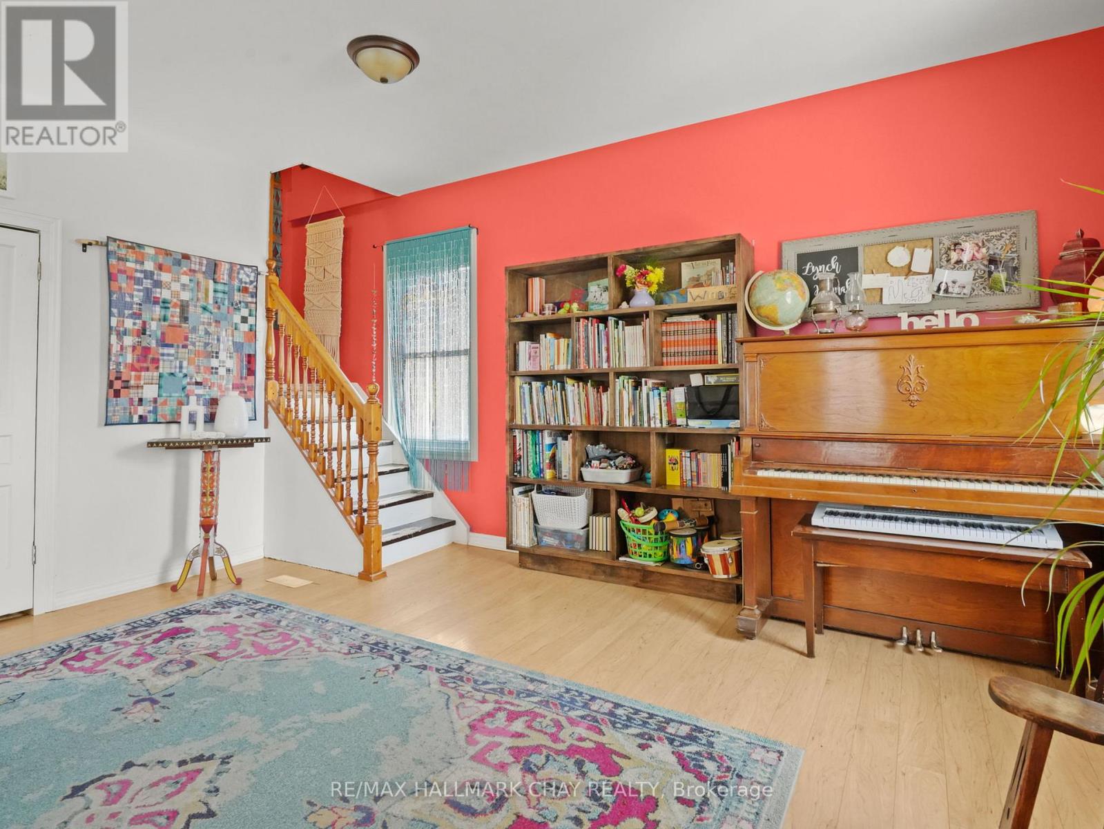 8116 Main Street Property Photo 15