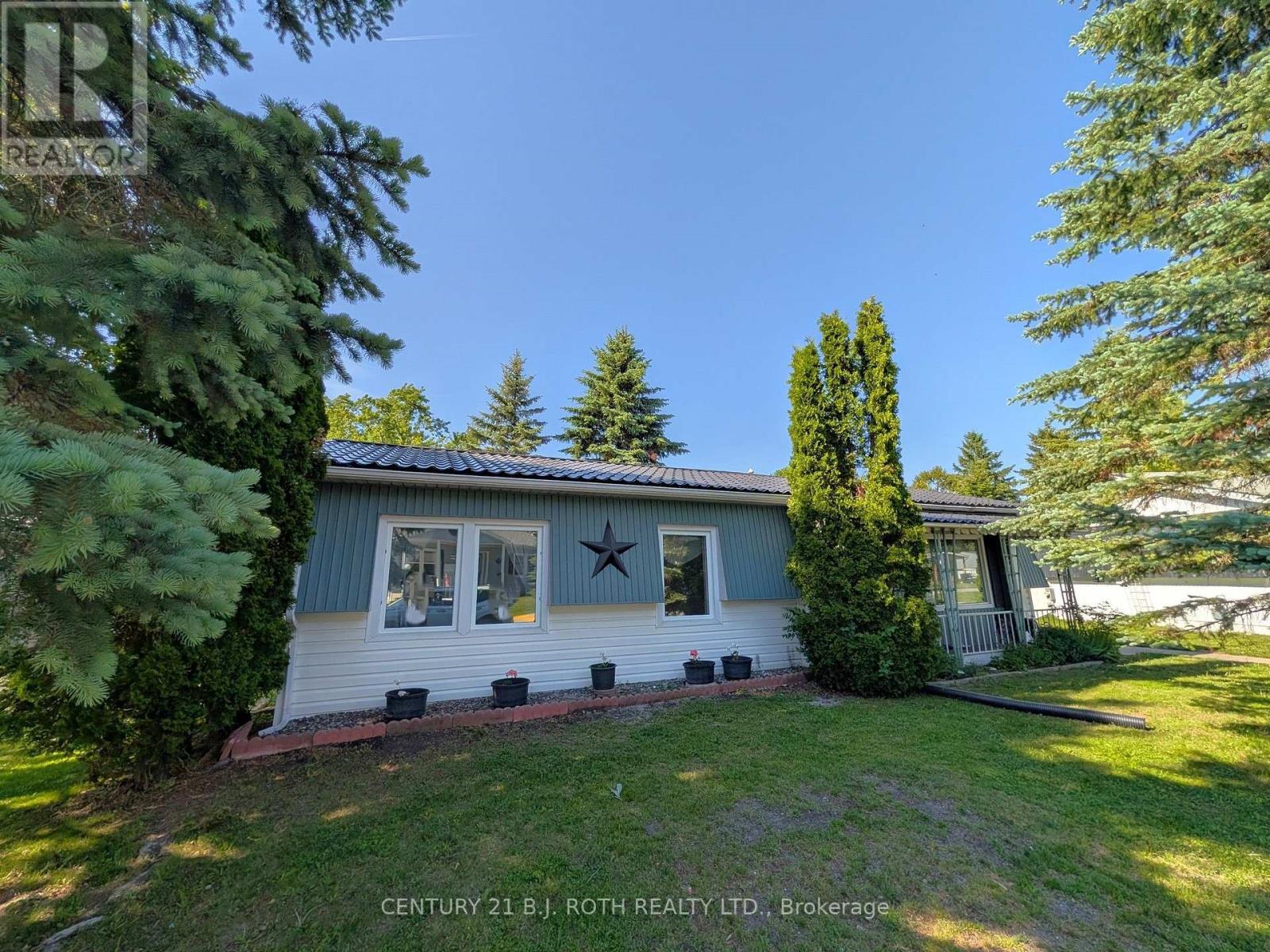 66 LINDEN LANE Property Photo 1