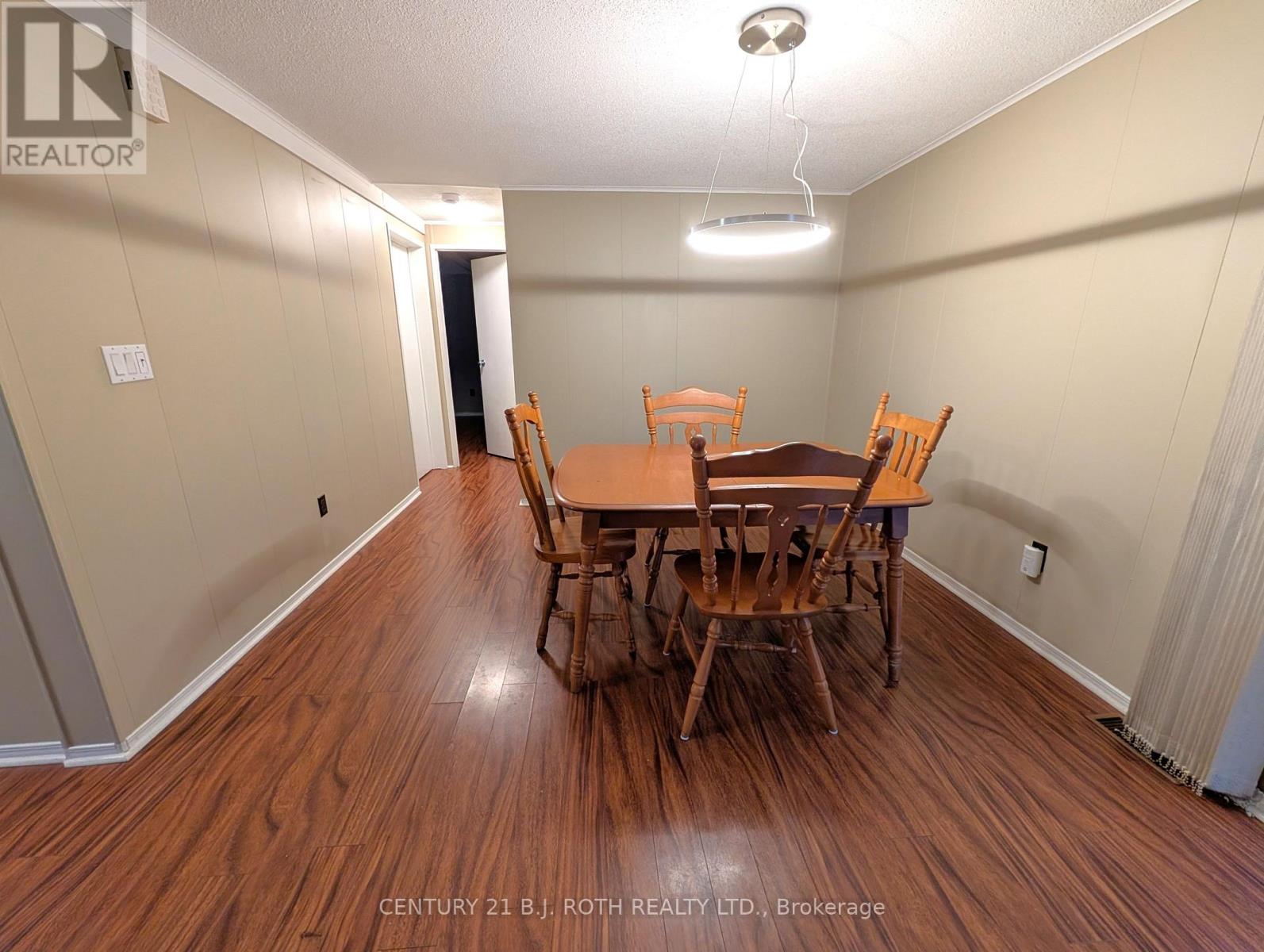 66 Linden Lane Property Photo 10