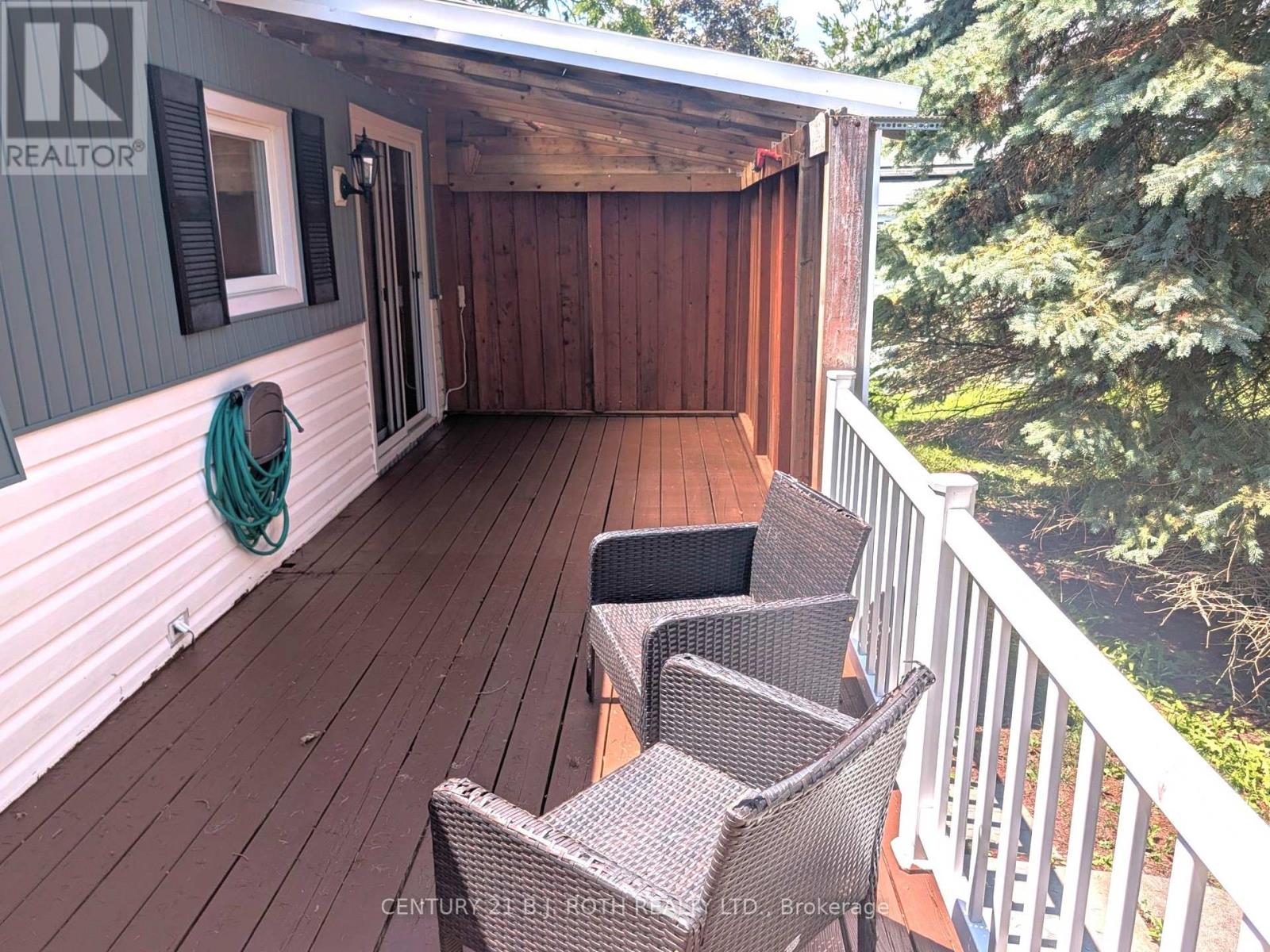 66 Linden Lane Property Photo 17