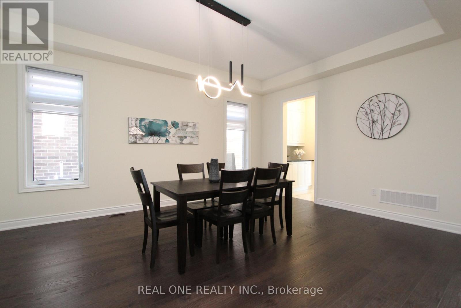 108 Silk Twist Drive Property Photo 4