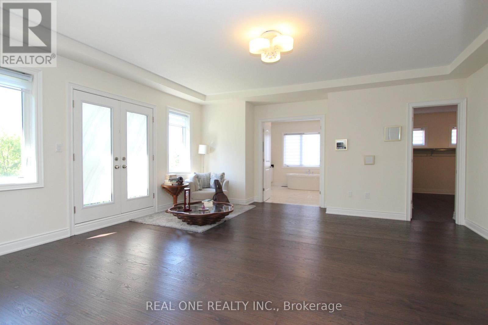 108 Silk Twist Drive Property Photo 18