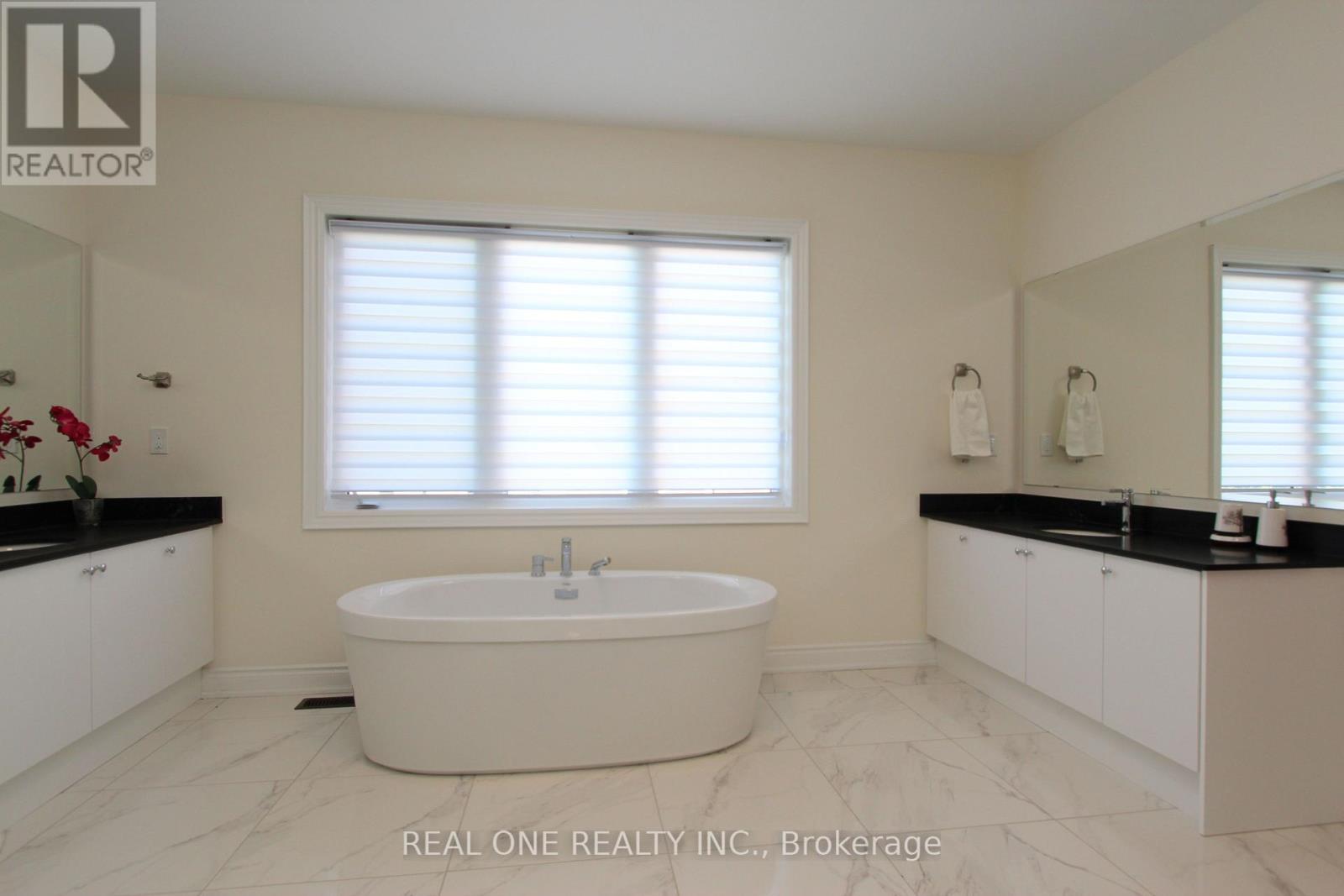 108 Silk Twist Drive Property Photo 20