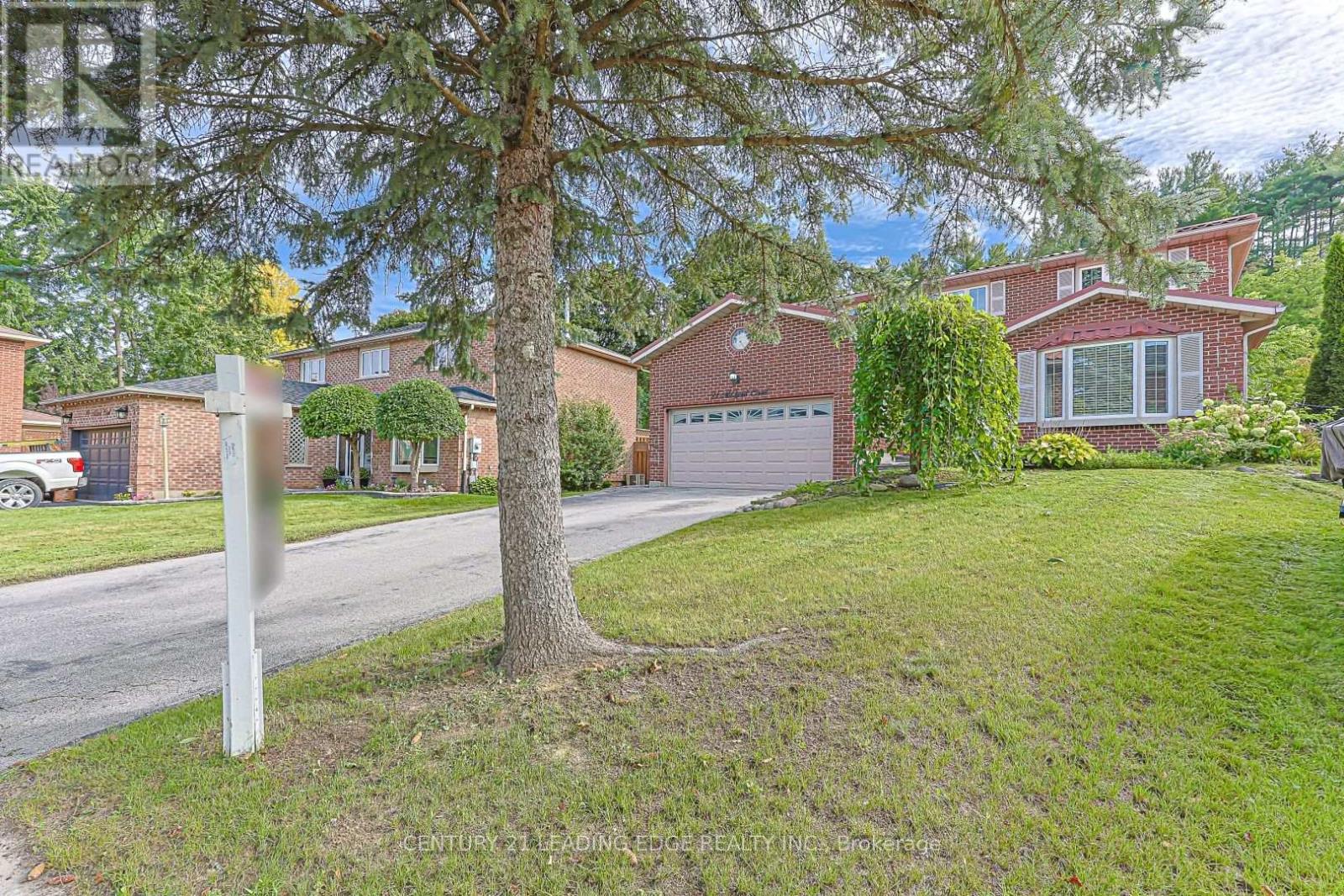 21 MCQUAID COURT