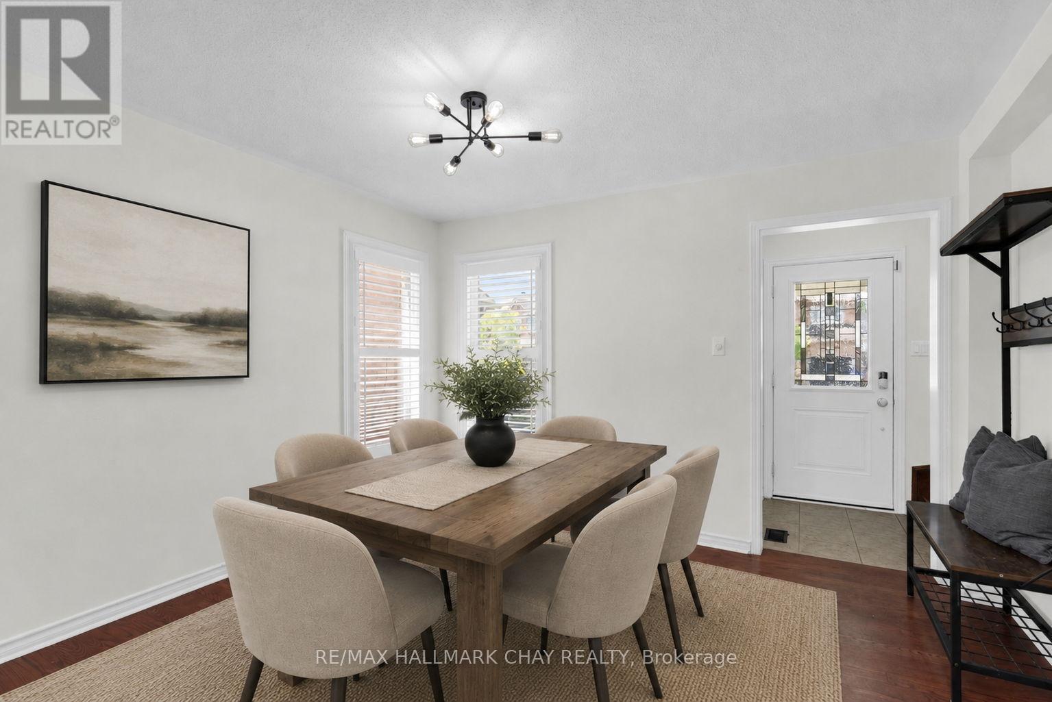 19 Callander Crescent Property Photo 8
