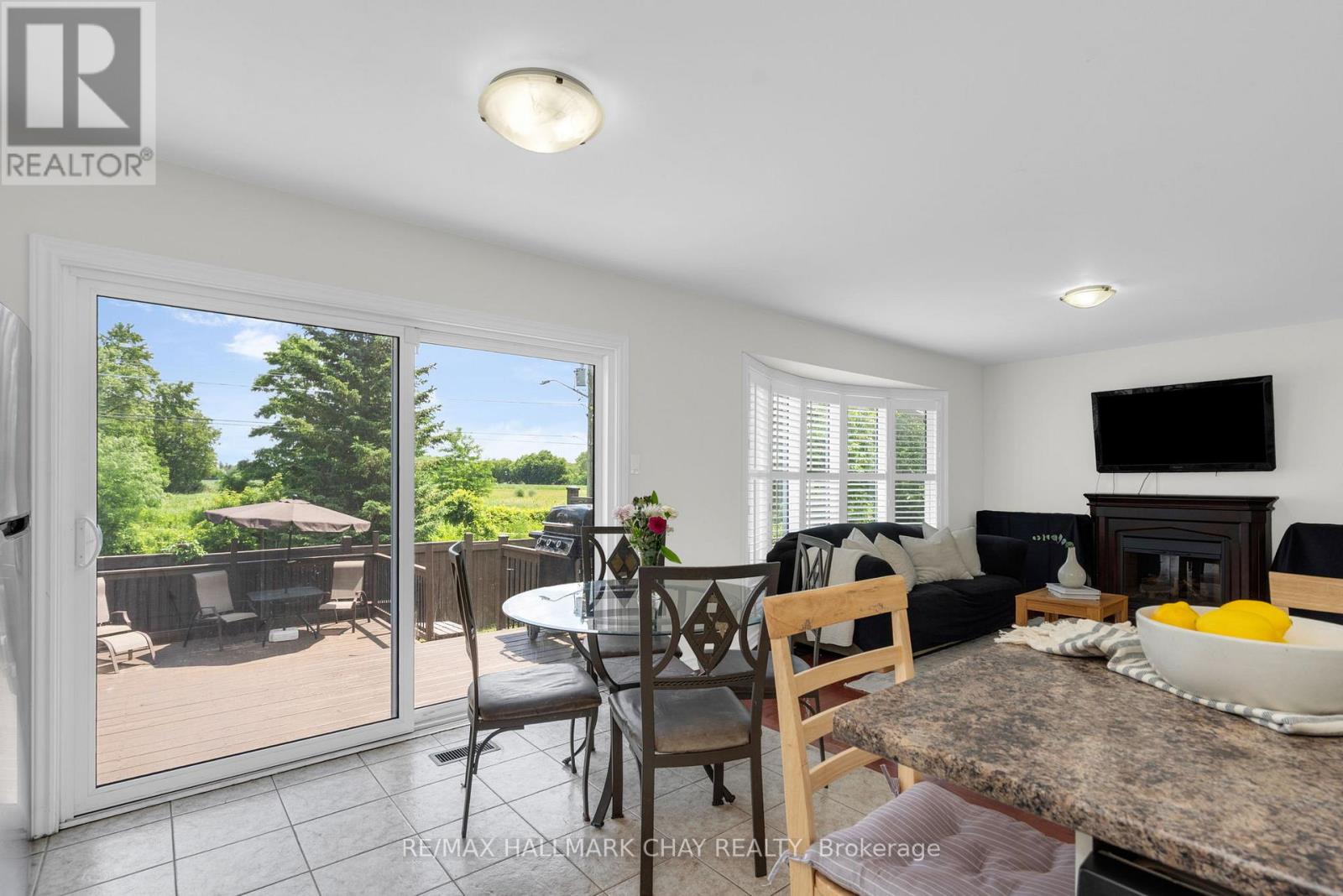 19 Callander Crescent Property Photo 16