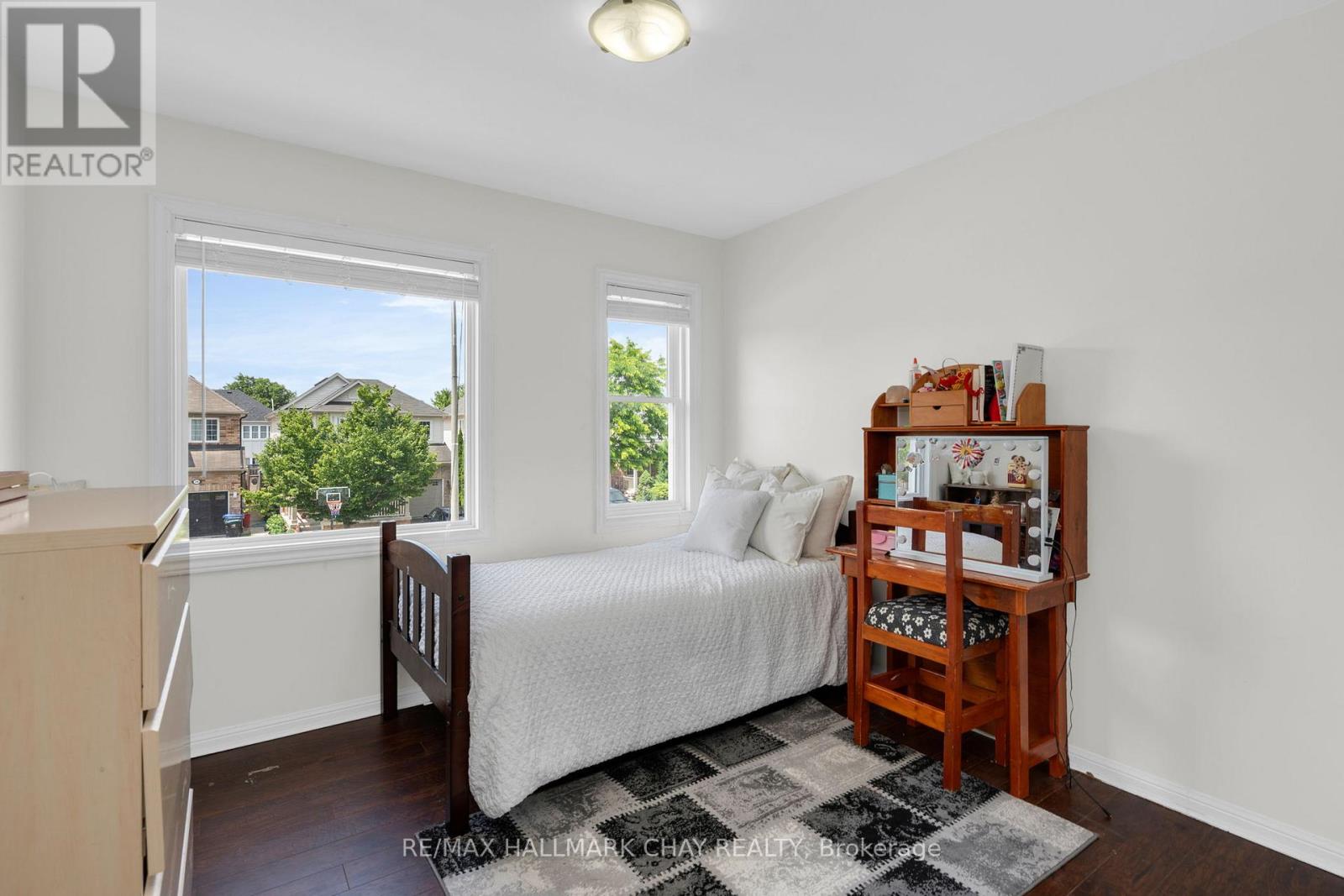 19 Callander Crescent Property Photo 25