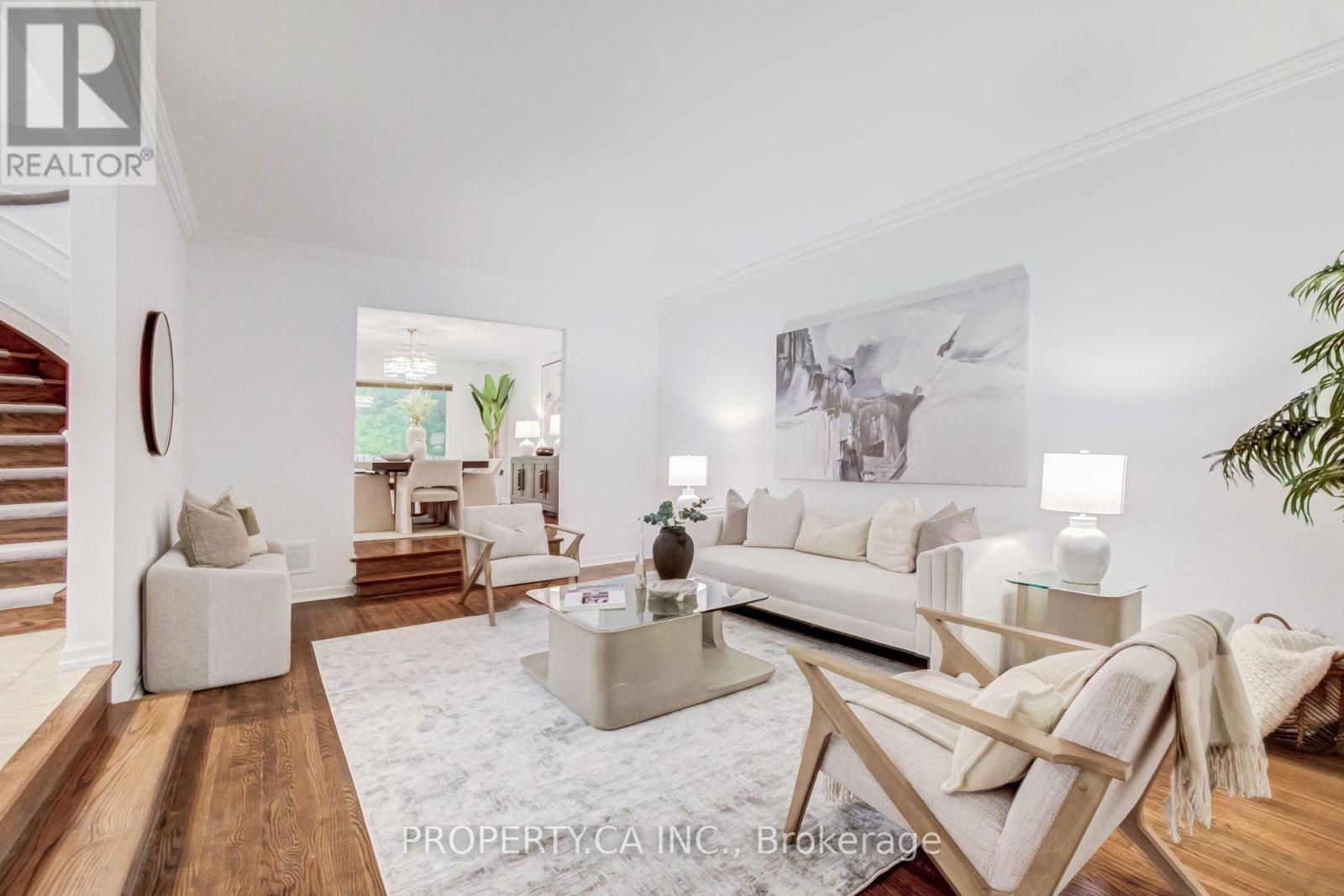 143 Cambridge Crescent Property Photo 3